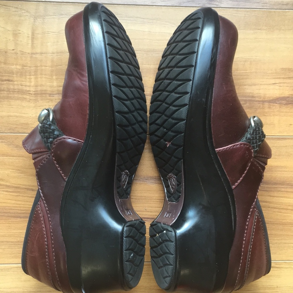 Ariat Clogs - Picture 3 of 8
